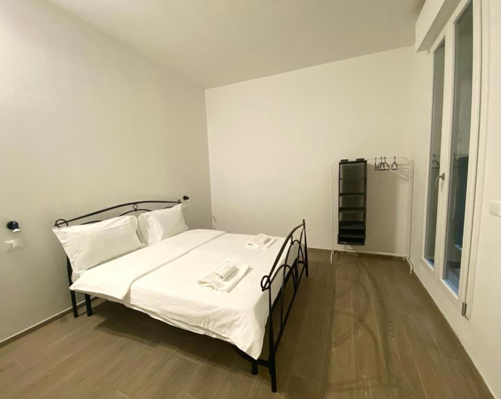 Farolfi Apartments Galliera بولونيا المظهر الخارجي الصورة