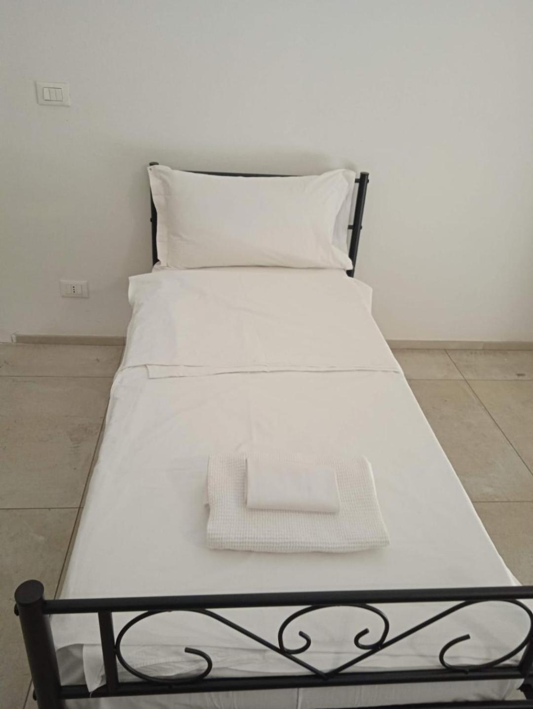 Farolfi Apartments Galliera بولونيا المظهر الخارجي الصورة